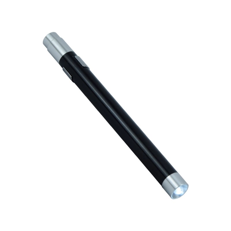Linterna de diagnóstico premium GMD, tipo bolígrafo, de color negro con acabados plateados en los extremos. En el extremo inferior luz LED blanca de alta intensidad. En el extremo superior con mecanismo retráctil de presión estilo lapicero, y justo debajo. Haga clic para ampliar la imagen