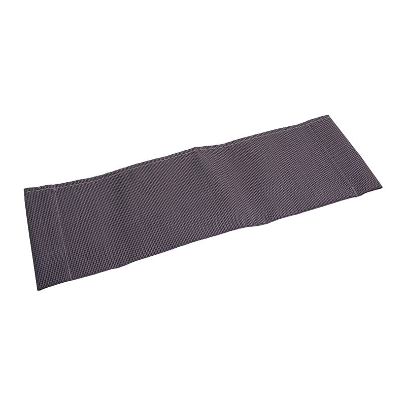 Respaldo para cómodo sanitario, en tela color gris, con bordes laterales cosidos para inserción y ajuste a la estructura de la silla.
