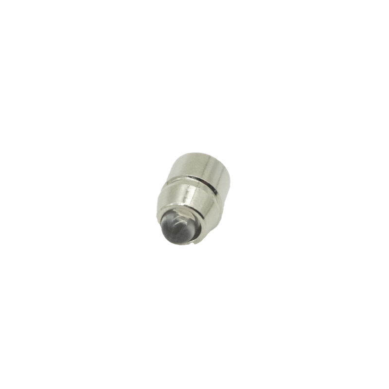 Bombillo LED para otoscopio, de forma cilíndrica, metálico color plateado con punta circular transparente.. Haga clic para ampliar la imagen