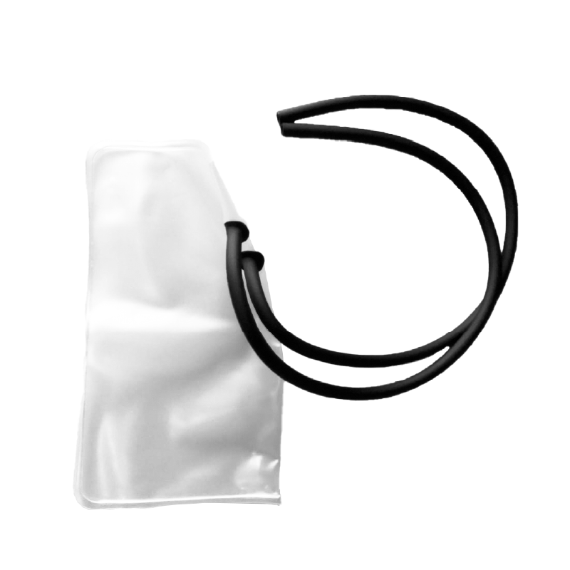 Camara de inflación 2 vias en pvc para tensiometro talla m, de forma rectangular, color blanco, con dos mangueras negras que salen de uno de sus extremos para conectarse al manómetro y a la perilla de inflado.. Haga clic para ampliar la imagen